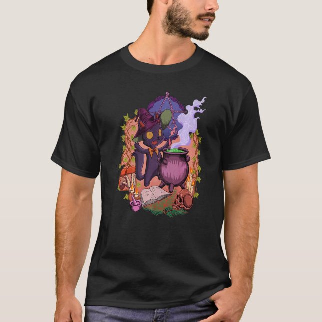 Witchcore  at the cauldron stands the witch cat T-Shirt (Front)