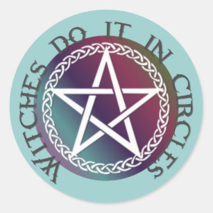 "Witches do it in circles" cute Pagan design Classic Round Sticker