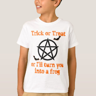 witches magic pentagram trick or treat T-Shirt