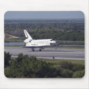 With drag chute unfurled 2 mouse mat