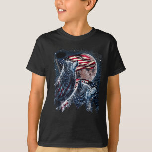 Wolf 4th Of July American Flag Howling Wolves Unde T-Shirt