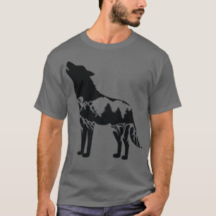 Wolf Crying to the Moon Mountain Landscape Summer T-Shirt