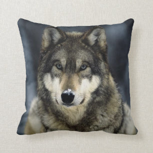Wolf Cushion