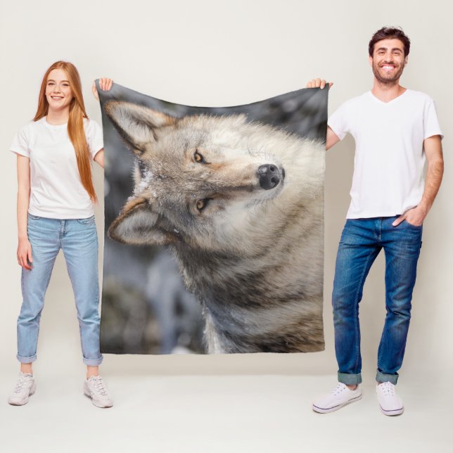 Wolf Fleece Blanket (In Situ)