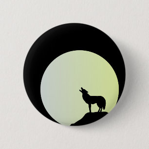 wolf full moon 6 cm round badge