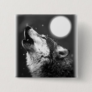 Wolf Howling at Moon 15 Cm Square Badge
