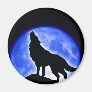 Wolf Howling at Moon Magnet