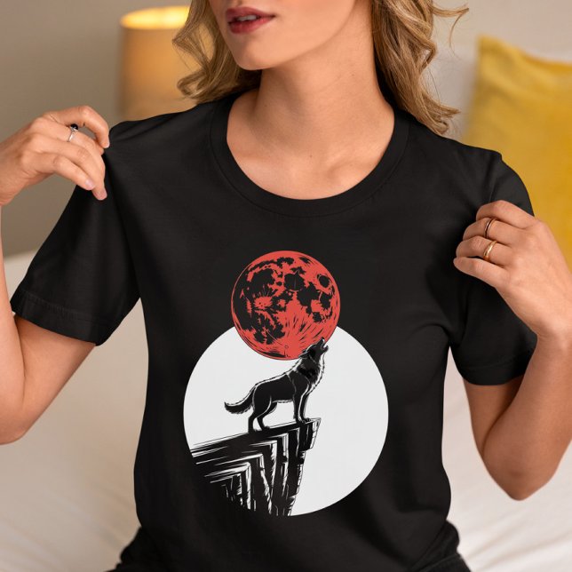 Wolf Howling at Red Moon  T-Shirt (Creator Uploaded)