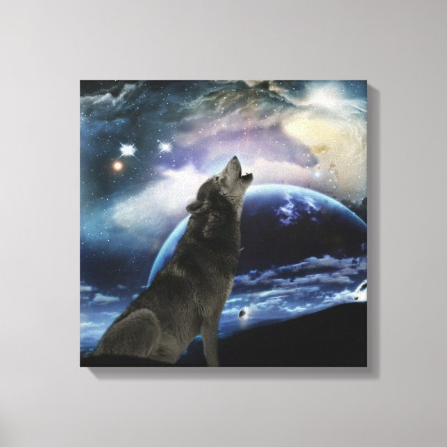 Wolf howling at the moon canvas print (Front)