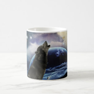 Wolf howling at the moon coffee mug