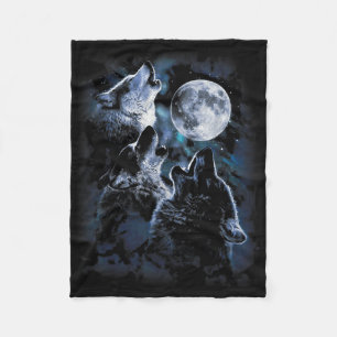 Wolf Howling At The Moon Wildlife Wolves Lovers Me Fleece Blanket