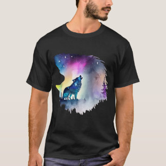 Wolf Howling at the Northern Lights T-Shirt