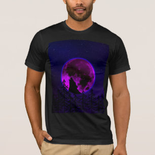 WOLF HOWLING MOON MAGENTA  T-Shirt