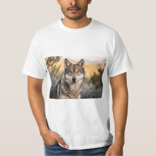 Wolf in nature T-Shirt