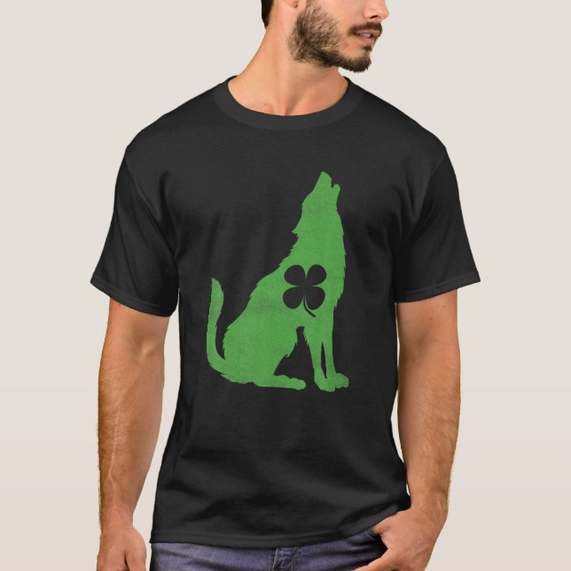Wolf Shamrock St. Patrick's Day Gift Irish Saint P T-Shirt (Front)
