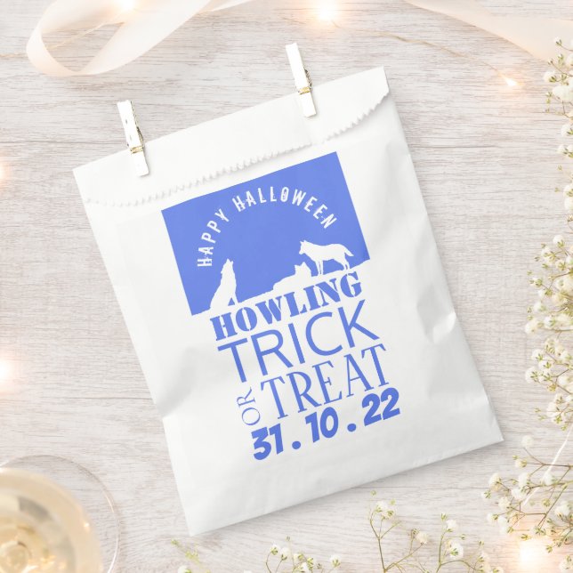 Wolves in Snow, Happy Halloween Favour Bags (Clipped)
