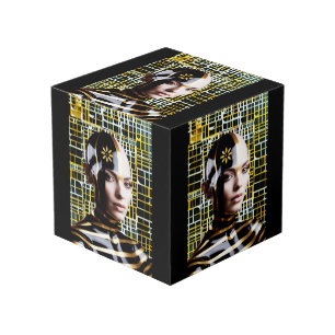 Woman 1 cube