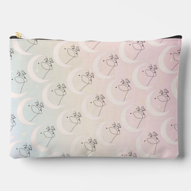 Woman Accessory Pouch (Front)