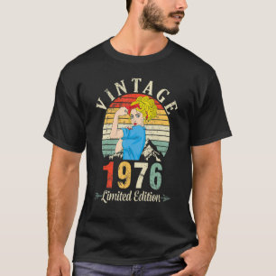 Woman Birthday Vintage In 1976 46 Years Old T-Shirt