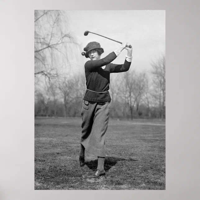 Vintage Golf Fashion 1920s Golfer Outfit Woman Golfing: 1920s