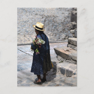 Woman Holding Flowers, Ollantaytambo, Peru (Vert) Postcard
