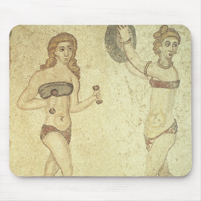Women in 'bikinis' mouse mat (Front)