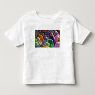 Women in colourful saris gather together toddler T-Shirt