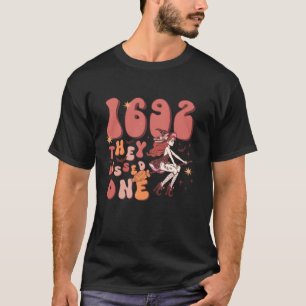 Women s 1692 They Missed One Retro Halloween Witch T-Shirt