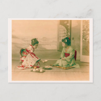 "Women Serving Tea” お茶を出す女性　日本　着物　ヴィンテージ写真　和風 Postcard