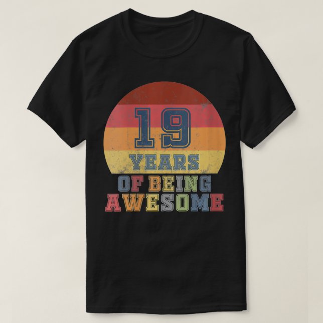 Womens 19th Birthday  Girls Daughter Gift 19 Year  T-Shirt (Design Front)