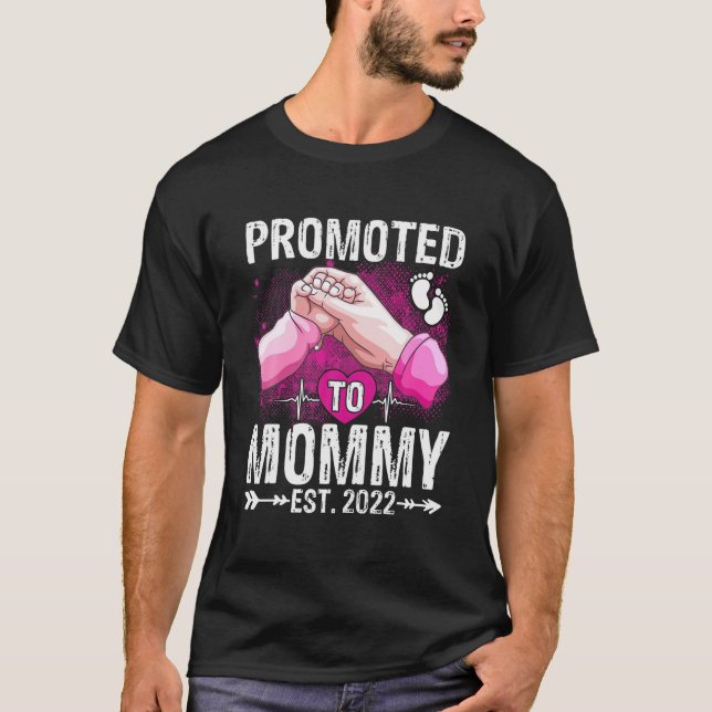 Womens 1St Time Mum EST 2022 New First Mummy Mothe T-Shirt (Front)
