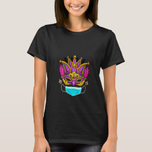Womens 2022 Mardi Gras Mask  Quarantine Mardi Gras T-Shirt