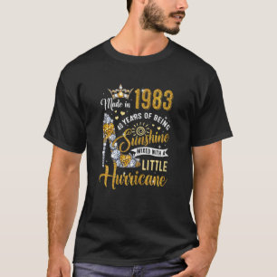 Womens 40 Year Old Made In 1983 Birthday Queen Dia T-Shirt