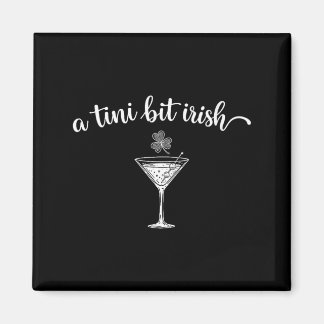 Women's a tiny bit irish lucky irish girls st magnet