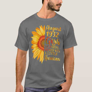 Womens August Girls 1932  90th Birthday Gifts 90 Y T-Shirt
