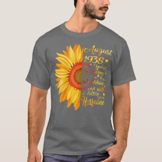 Womens August Girls 1938 Birthday Gift 84 Years Ol T-Shirt