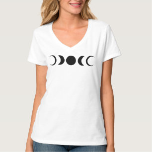 Women's black t-shirt with an echo