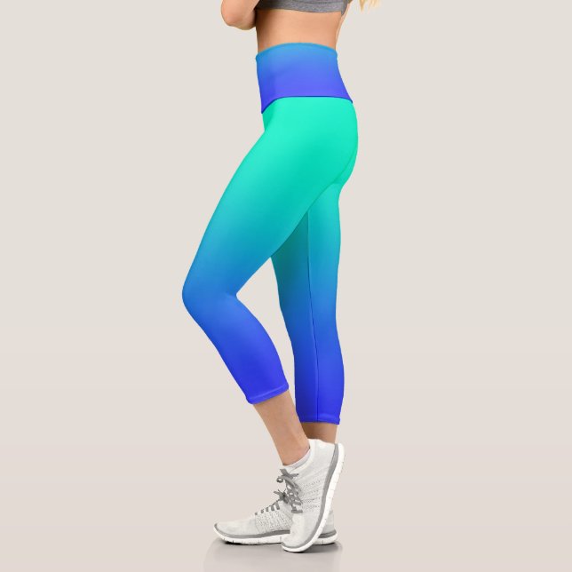 Women's Compression Fit High Waist Gradient Capri Leggings (Left)
