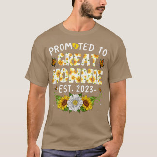 Womens Cute Promoted To Great Nonnie Est 2023 New  T-Shirt