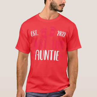 Womens First time Auntie 2022 Pregnancy Announceme T-Shirt