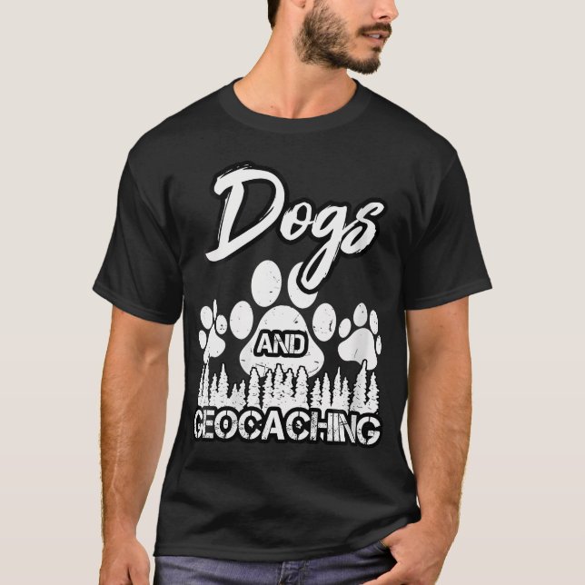  Womens Funny Geocaching Geocache Dog Lover Dad T-Shirt (Front)