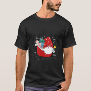 Womens Holiday Gnome Christmas in Sleigh Xmas Paja T-Shirt