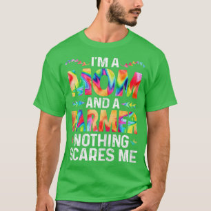 Womens I'm A Mum And A Farmer Funny Mother's Day M T-Shirt
