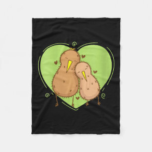 Womens Kiwi Bird is in Love Kiwi Fruit Animal Fleece Blanket