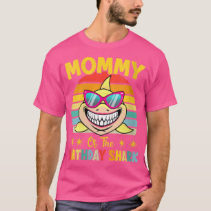 Womens Mummy Of The Shark Birthday Family Matching T-Shirt