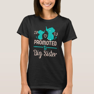 Womens Promoted To Big Sister 2023 Pregnant T-Shirt