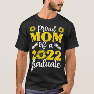 Womens Proud Mom Of 2022 Graduate , Funny Graduati T-Shirt