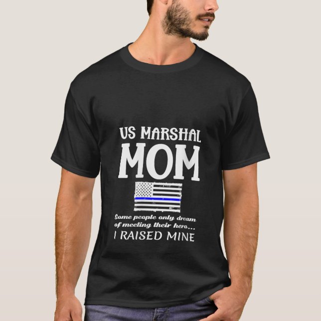 Womens Proud US Marshal Mom Mother Son Daughter US T-Shirt (Front)