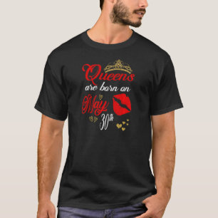 Womens Red Lips Queens Are Born On May 30th Gemini T-Shirt