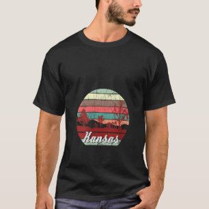 Womens Retro Colour Distressed Kansas Travel Campi T-Shirt